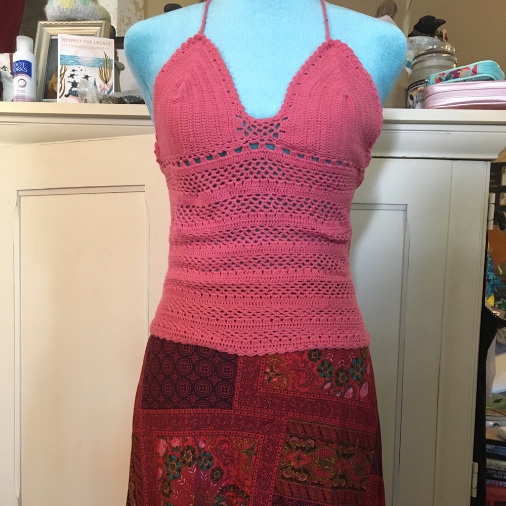 M True Vintage Open back Crochet Crop TopPopular NOW This is the real thing NWOT